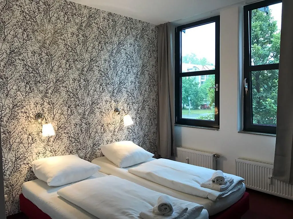 *** Gasthof Hotel Basic Living München Deutschland