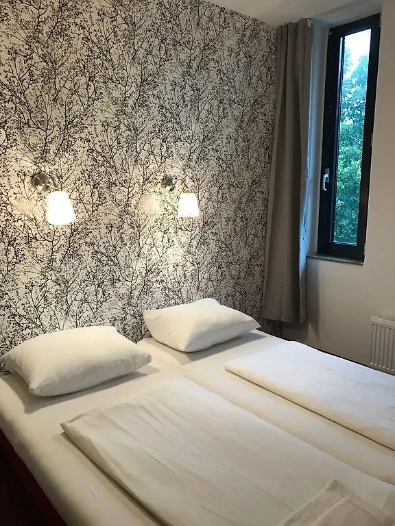 Gasthof Hotel Basic Living München