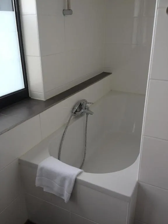 Gasthof Hotel Basic Living München